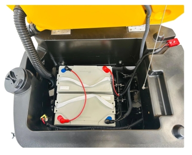 SM80-PRO Aufsitz-Scheuersaugmaschine